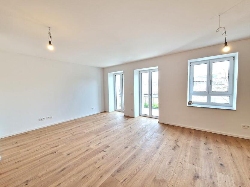 *Cityliving mit Charakter: Neubauwohnung in historischem Gebäude* 4-Zimmer-Wohnung mit 2 Balkonen 4 zimmer