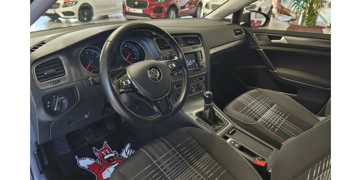 VW Golf Lounge 1.4 /Bi-Xenon/Navi/Tempo/Ahk 78.284 km 13.990 &euro; Leipzig 04347