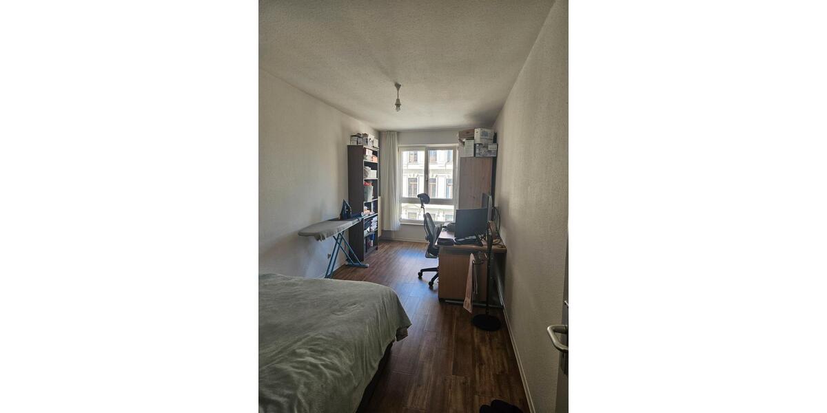 Mehrfamilienhaus, Wohnhaus Leipzig Süd - 3 Zimmer, 95 m&sup2;, 975&euro; | Angebot:26313994