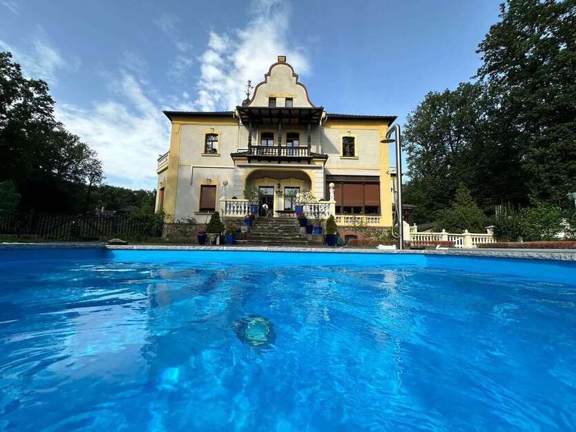 Wohnung zum Mieten in Bennewitz 1.690 € 210 m²