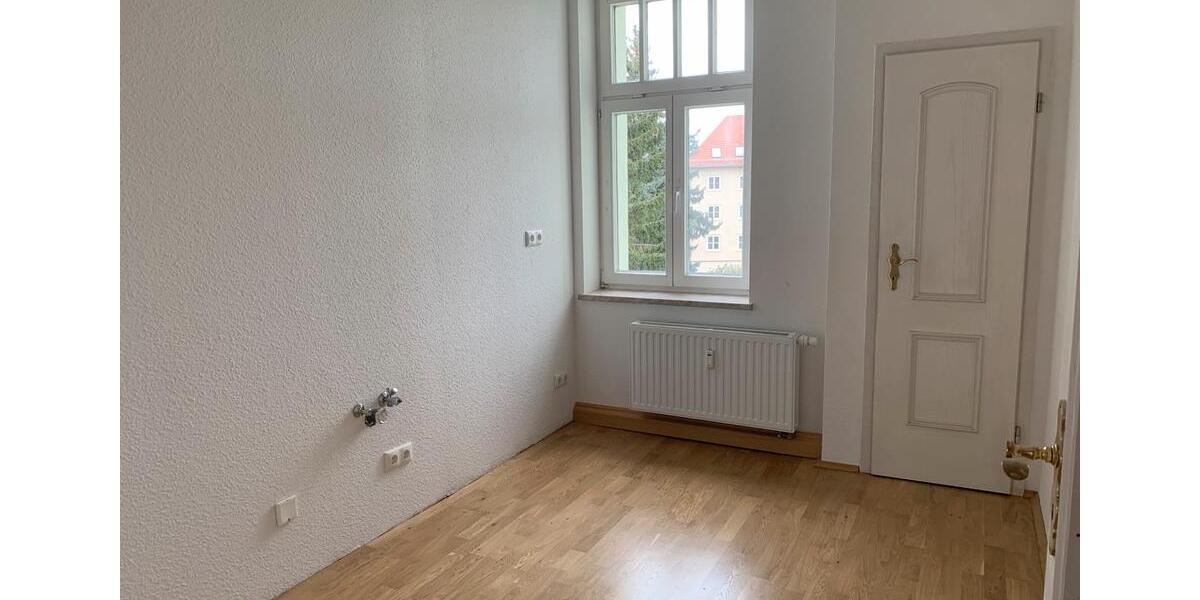 Etagenwohnung Borna - 2 Zimmer, 68 m&sup2;, 630&euro; | Angebot:25941735
