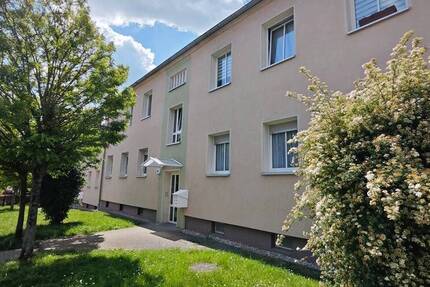 Wohnung Kitzscher - 4 Zimmer, 74 m&sup2;, 460&euro; | Angebot:26291209