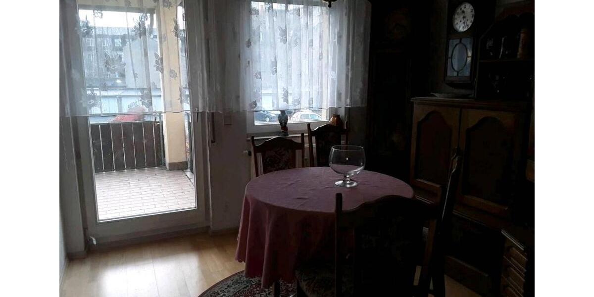 Etagenwohnung Wurzen - 3 Zimmer, 82 m&sup2;, 130.000&euro; | Angebot:27432880
