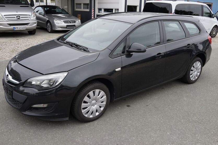 Opel Astra 290.000 km 1.999 € Bitterfeld 06749