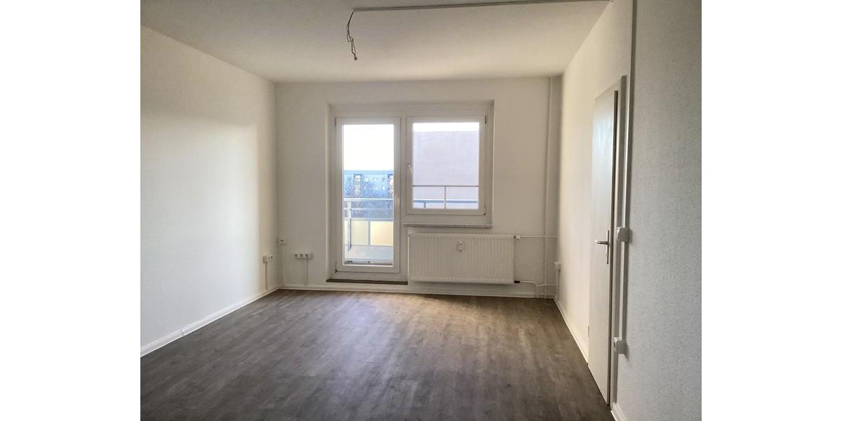 Renovierte 2 Zimmer Wohnung mit Balkon in der Nähe vom Kulkwitzer See! 2 zimmer