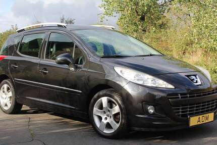 Peugeot 207 146.000 km 4.590 € Markranstädt 04420