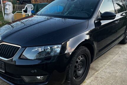 Skoda Octavia 161.200 km 9.990 &euro; Groitzsch 04539