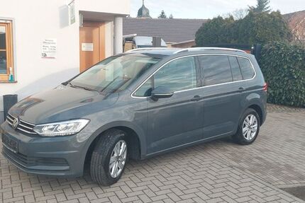 VW Touran 18.760 km 30.390 &euro; Zschepplin 04838