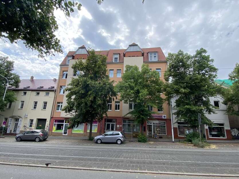 Wohnung zum Mieten in Halle 276 € 30.71 m² 1 zimmer