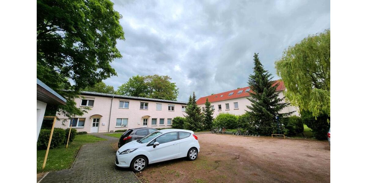 Etagenwohnung Leipzig Süd - 1 Zimmer, 12 m&sup2;, 350&euro; | Angebot:25208540