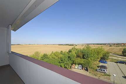 Wohnung zum Mieten in Halle (Saale) 389,85 € 70.37 m² 3 zimmer