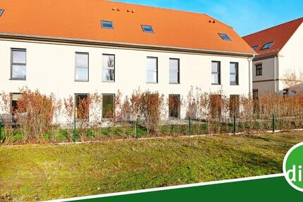 ERSTBEZUG | Reihenhaus in Seenähe mit Terrasse, Tageslichtbad, Gäste-WC, Stellplatz u.v.m. 4.5 zimmer