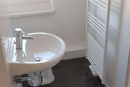 Wohnung Pegau - 3 Zimmer, 65 m&sup2;, 470&euro; | Angebot:26465628