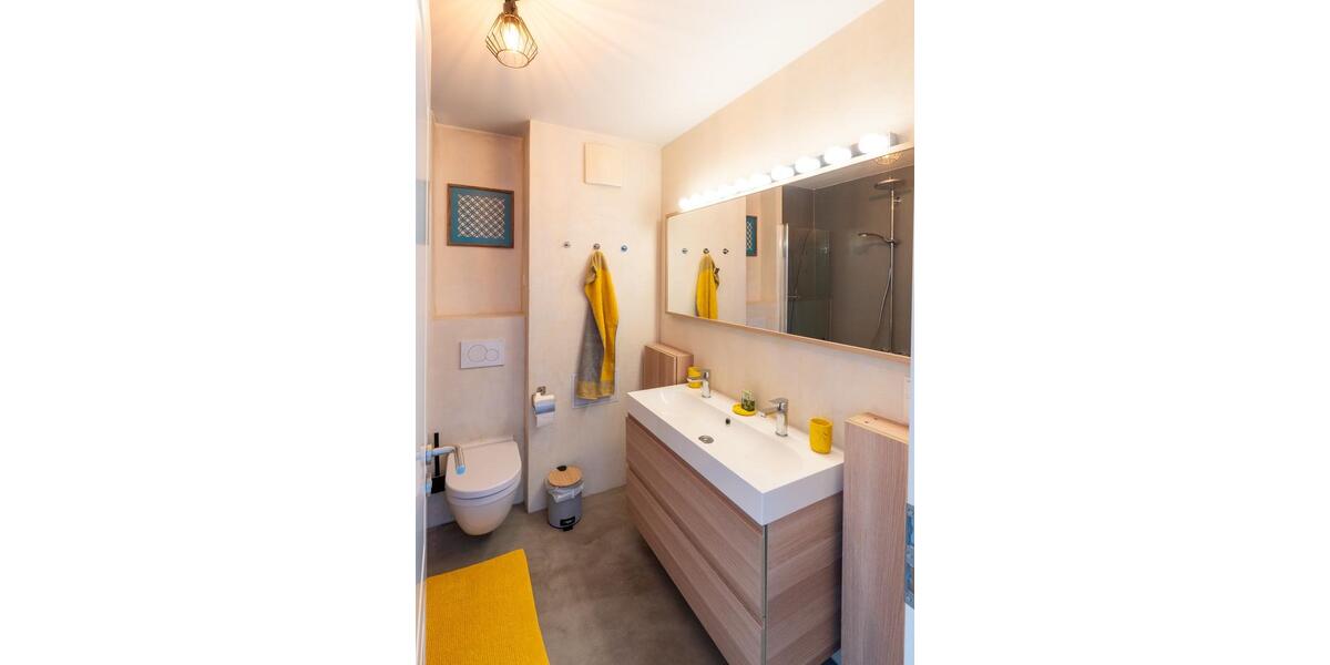 Dachgeschoßwohnung Leipzig - 2 Zimmer, 65 m&sup2;, 1.430&euro; | Angebot:26322055