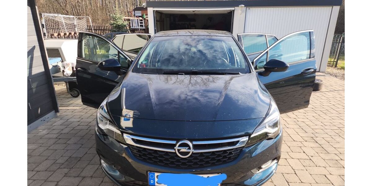 Opel Astra 109.800 km 10.300 &euro; Leuna OT Spergau 06237