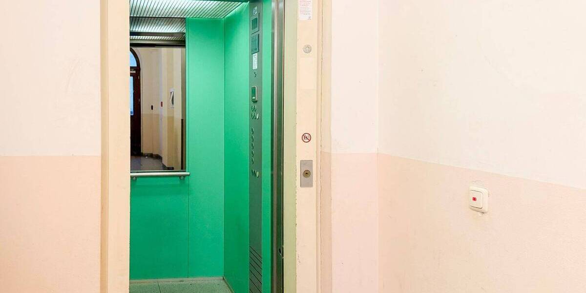 Etagenwohnung Leipzig Gohlis-Süd - 2 Zimmer, 74 m&sup2;, 670&euro; | Angebot:26891588
