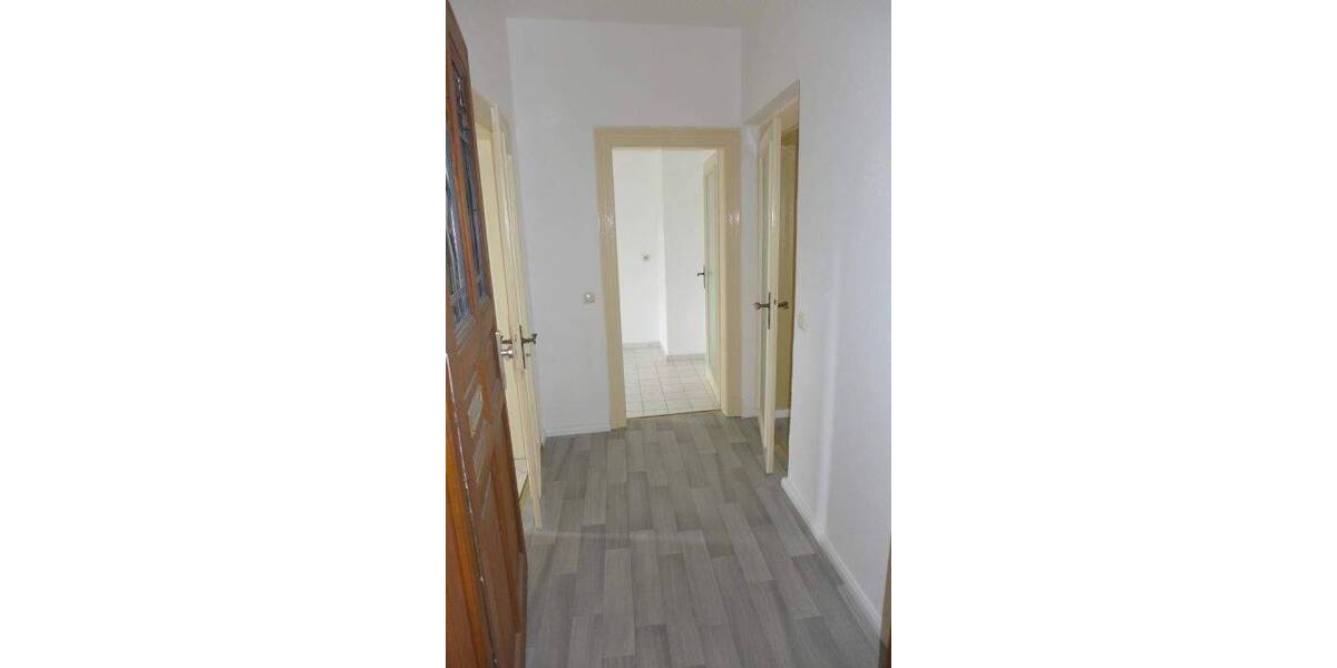 Etagenwohnung Leipzig Sellerhausen-Stünz - 1 Zimmer, 47 m&sup2;, 389&euro; | Angebot:26450595