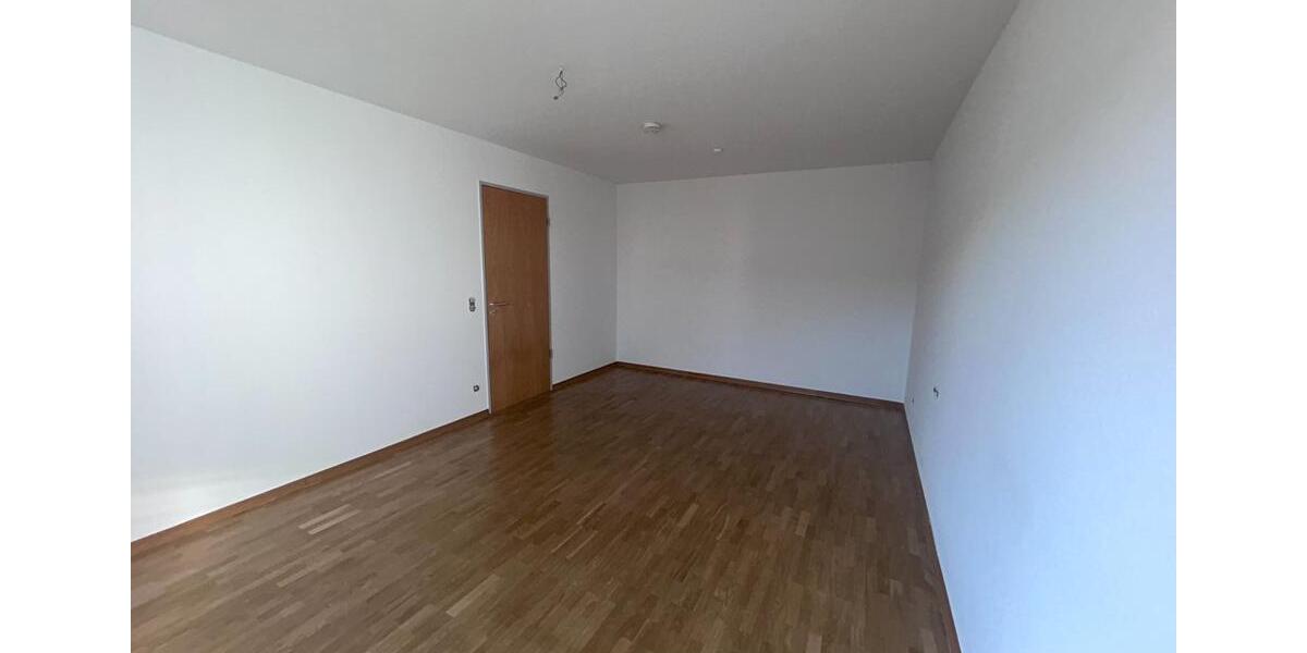 Einfamilienhaus Leipzig - 2 Zimmer, 91 m&sup2;, 988&euro; | Angebot:25756467