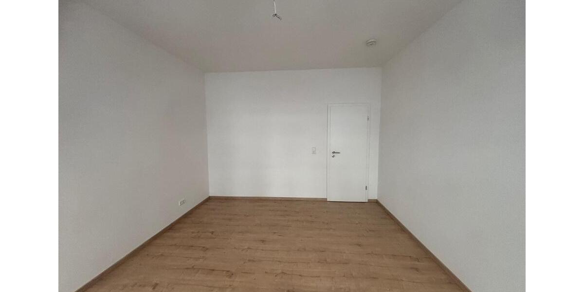 Erdgeschoßwohnung Leipzig Altwest - 2.5 Zimmer, 64 m&sup2;, 600&euro; | Angebot:25756452