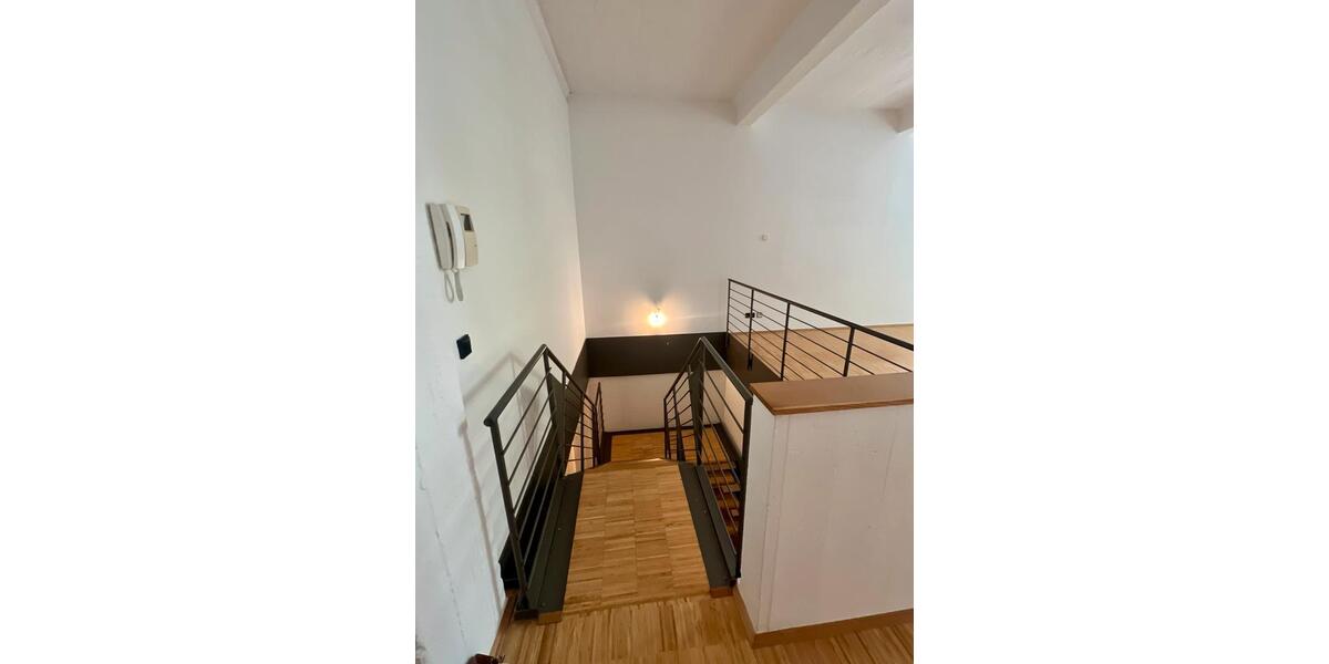 Loft-Maisonette Leipzig-Stötteritz mit Terrasse & Stellplatz 3 zimmer