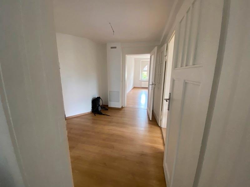 4 Zimmer Wohnung mit Balkon zimmer