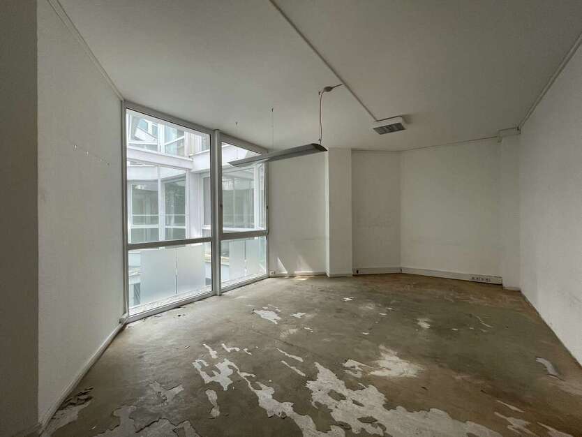 Wir sanieren für Sie! 127m²- Büroeinheit Praxis im ruhigen Hinterhaus mitten in Reudnitz! zimmer