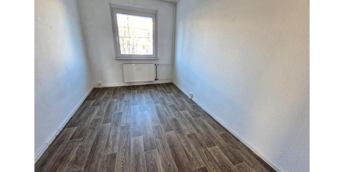 Etagenwohnung Leipzig West - 4 Zimmer, 90 m&sup2;, 731&euro; | Angebot:25322160