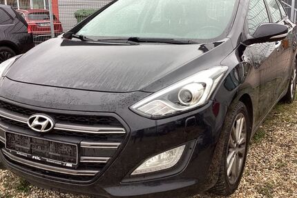 Hyundai i30 450.000 km 2.900 &euro; Leipzig 04178