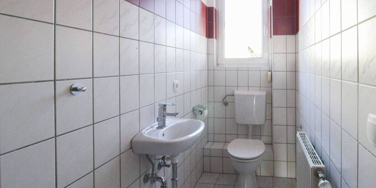 Reihenmittelhaus Leuna Kötschlitz - 5 Zimmer, 100 m&sup2;, 240.000&euro; | Angebot:26107524