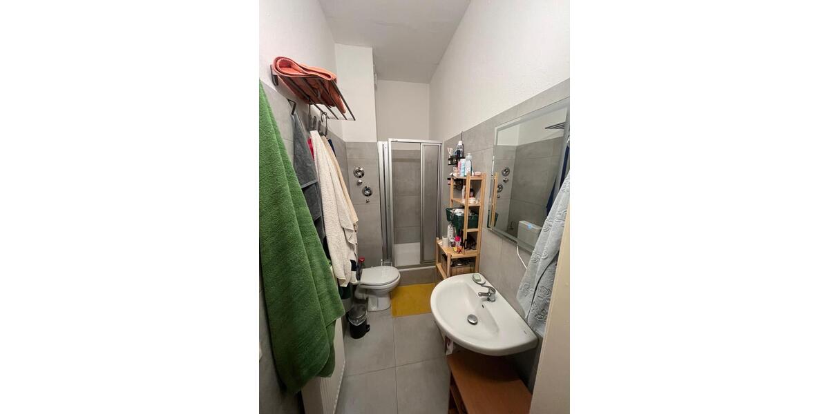 Etagenwohnung Leipzig Mitte - 4 Zimmer, 11 m&sup2;, 380&euro; | Angebot:25710921