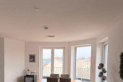 Wohnung Leipzig Connewitz - 2 Zimmer, 67 m&sup2;, 924&euro; | Angebot:25675410