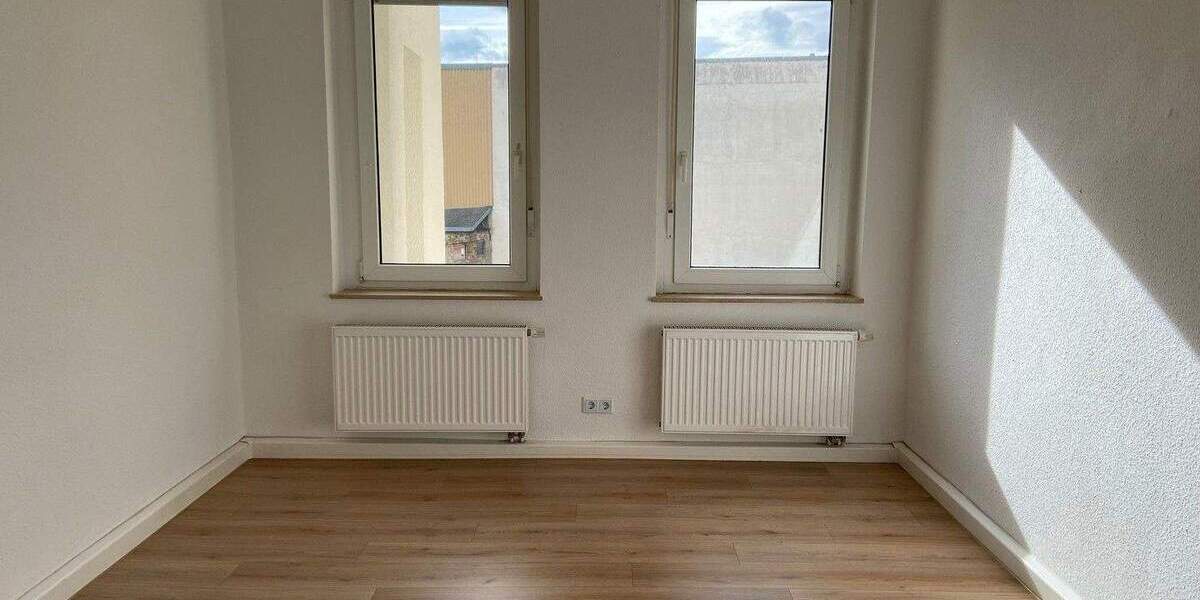 Mehrfamilienhaus, Wohnhaus Delitzsch - 1 Zimmer, 305 m&sup2;, 450.000&euro; | Angebot:25798460