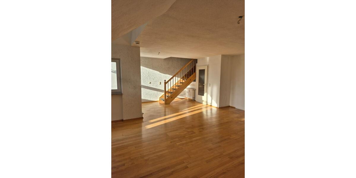 Maisonettenwohnung Leipzig Südwest - 2 Zimmer, 85 m&sup2;, 667&euro; | Angebot:25758675