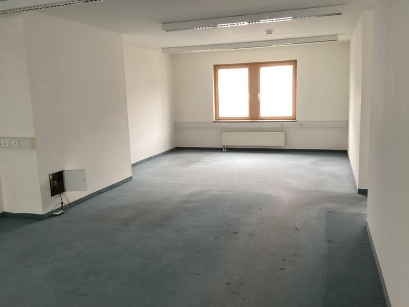 Flexibel nutzbare Fläche in günstiger Lage zimmer