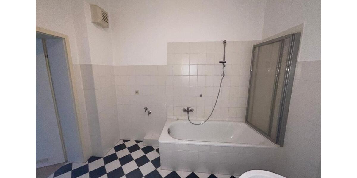 Etagenwohnung Leipzig Südwest - 2 Zimmer, 69 m&sup2;, 520&euro; | Angebot:25487002