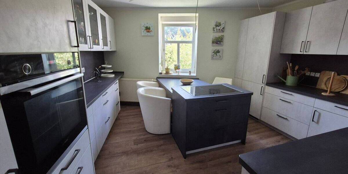 Mehrfamilienhaus, Wohnhaus Zschepplin Krippehna - 6 Zimmer, 210 m&sup2;, 199.999&euro; | Angebot:25725626