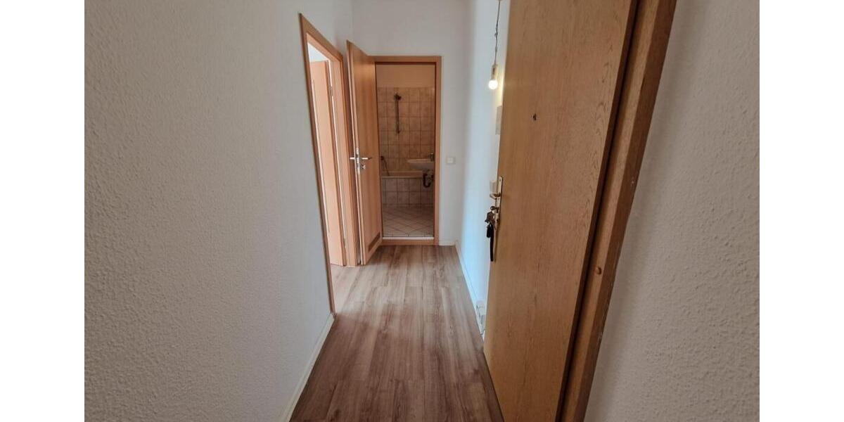 Etagenwohnung Leipzig West - 1 Zimmer, 33 m&sup2;, 327&euro; | Angebot:24752112
