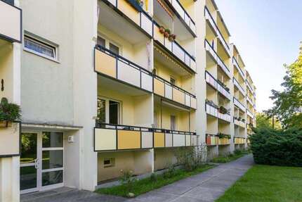 Wohnung Leipzig Grünau-Nord - 1 Zimmer, 37 m&sup2;, 265&euro; | Angebot:27161811