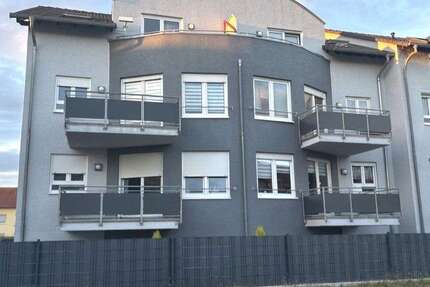 Wohnung Kabelsketal - 2 Zimmer, 67 m&sup2;, 94.000&euro; | Angebot:27656851