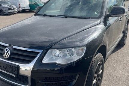 VW Touareg 246.000 km 5.200 € Leipzig 04319
