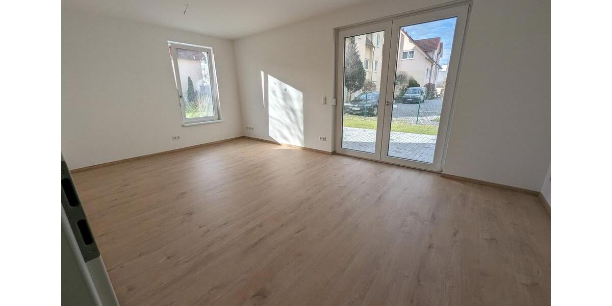 Reihenhaus Delitzsch - 5 Zimmer, 135 m&sup2;, 1.499&euro; | Angebot:25550897