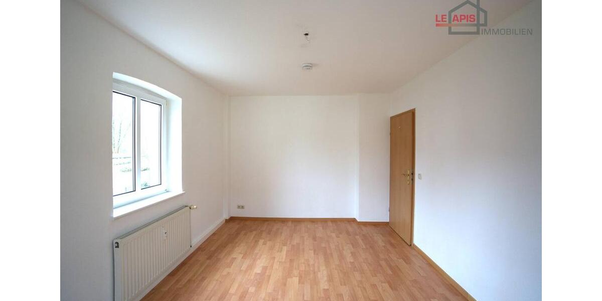 Etagenwohnung Böhlen - 3.5 Zimmer, 75 m&sup2;, 638&euro; | Angebot:26060661