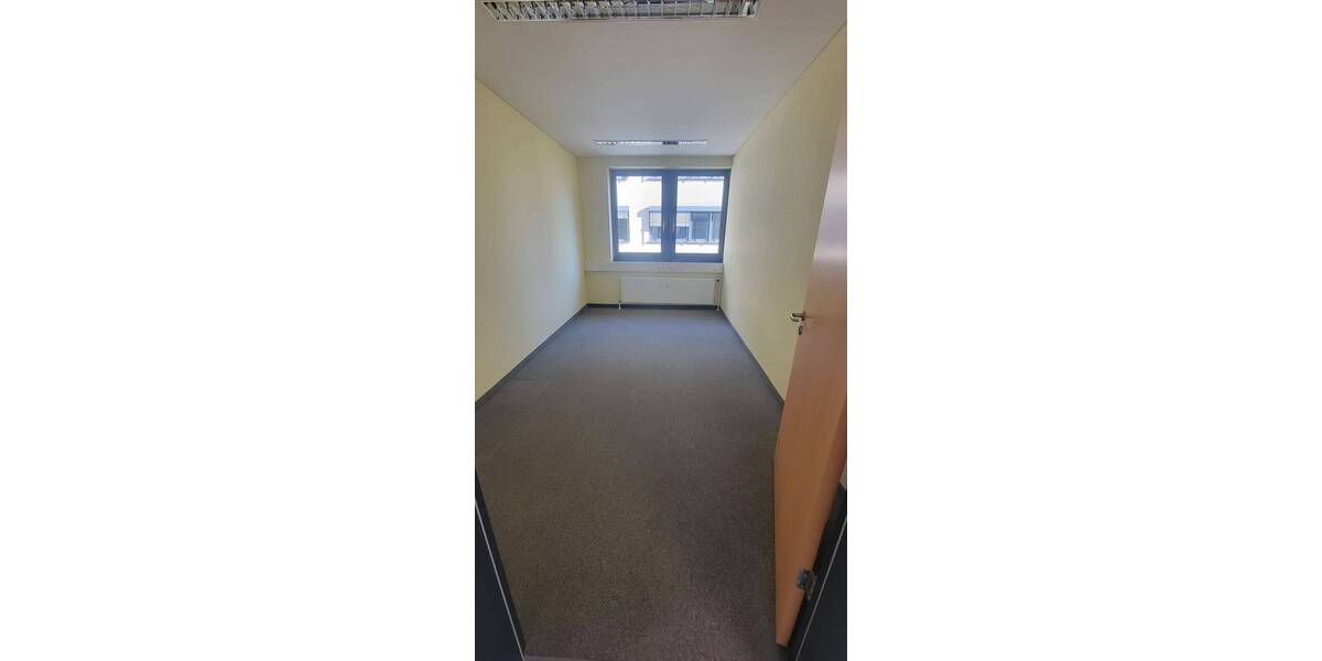 Gewerbeobjekt Leipzig Zentrum-Ost - 2 Zimmer, 979 m&sup2;, 10.780&euro; | Angebot:25986799