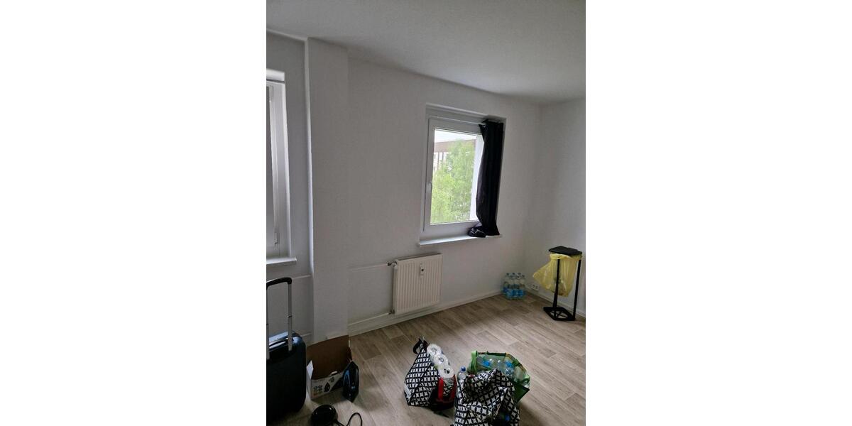 Etagenwohnung Leipzig Lausen-Grünau - 1 Zimmer, 33 m&sup2;, 490&euro; | Angebot:26440166