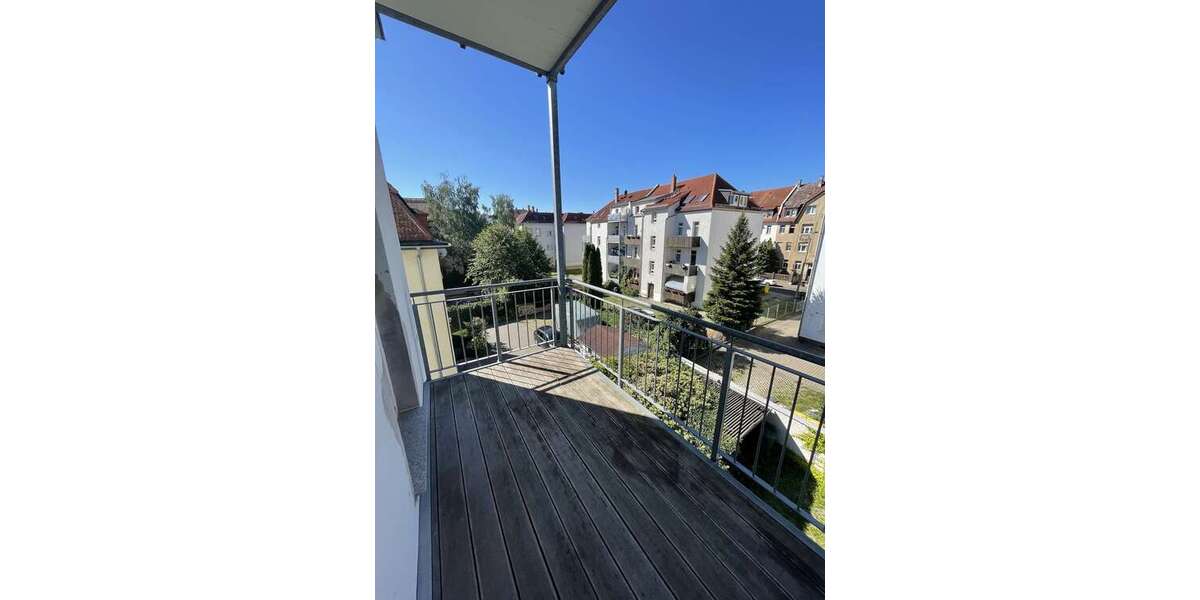 Große 5-Zi-Wohnung mit Balkon in Leipzig-Großzschocher 5 zimmer