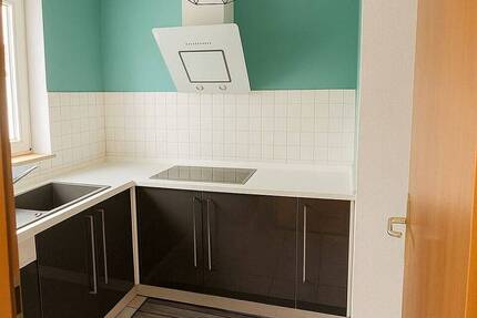 3-Zimmer-Wohnung mit Fahrstuhl und Potential zimmer