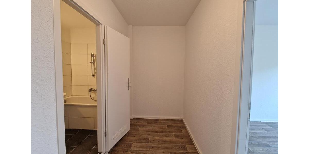 Etagenwohnung Leipzig Lausen-Grünau - 2 Zimmer, 56 m&sup2;, 434&euro; | Angebot:26587852