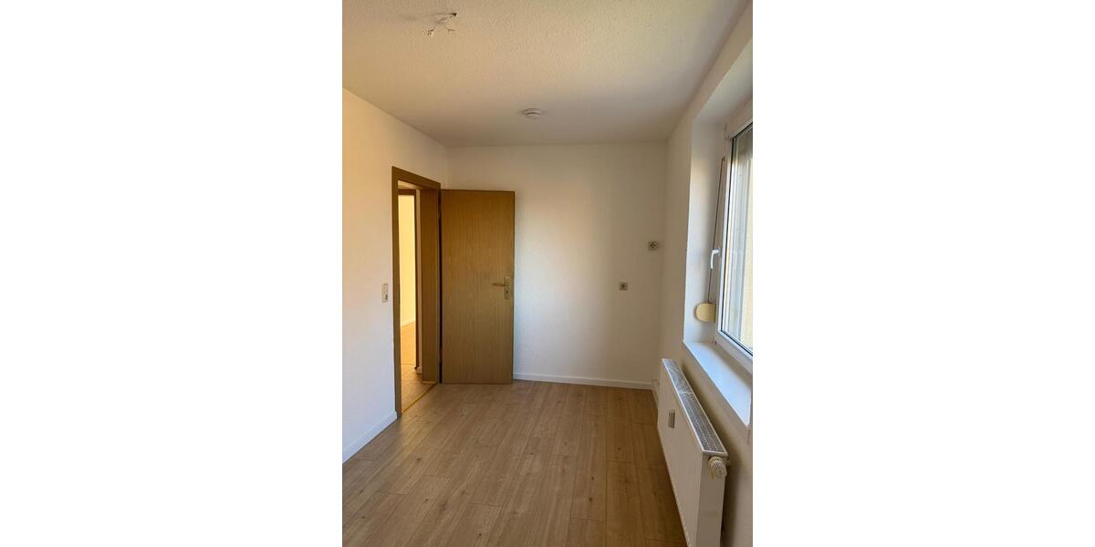 Moderne helle 3 ZKB Wohnung mit EBK + Balkon in Eilenburg zimmer