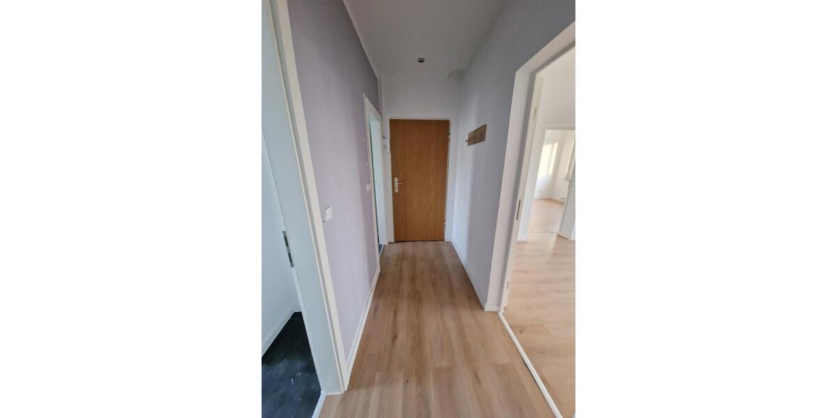 Etagenwohnung Kitzscher - 2 Zimmer, 46 m&sup2;, 295&euro; | Angebot:25852922