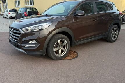 Hyundai TUCSON 149.000 km 11.300 &euro; Kabelsketal OT Gröbers 06184